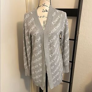 Bebe Gray Logo Open Style Cardigan Sweater Academia Business Casual Comfy